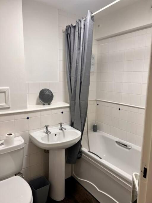Trendy One Bedroom Apartment Glasgow Dış mekan fotoğraf